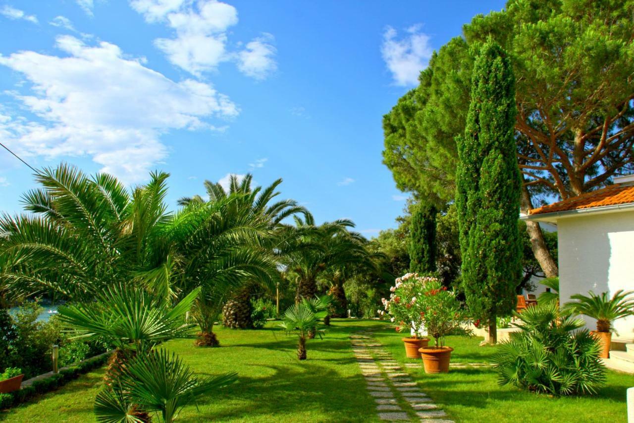 Villa Lucija Раб Экстерьер фото